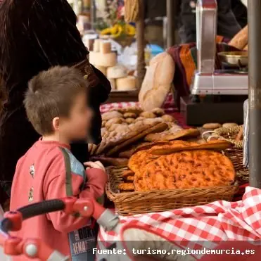 Wochenmarkt Mittelalterlich von Caravaca de la Cruz 9