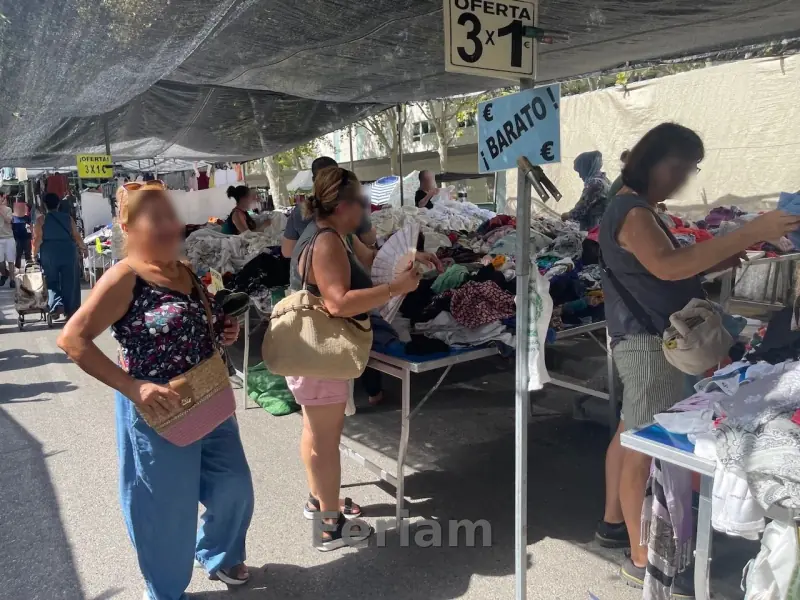 Mercadillo de La Fama — Foto 10
