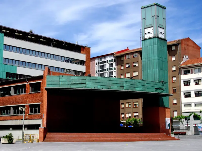 Mercadillo de los Lunes de Barakaldo Cruces — Foto 1