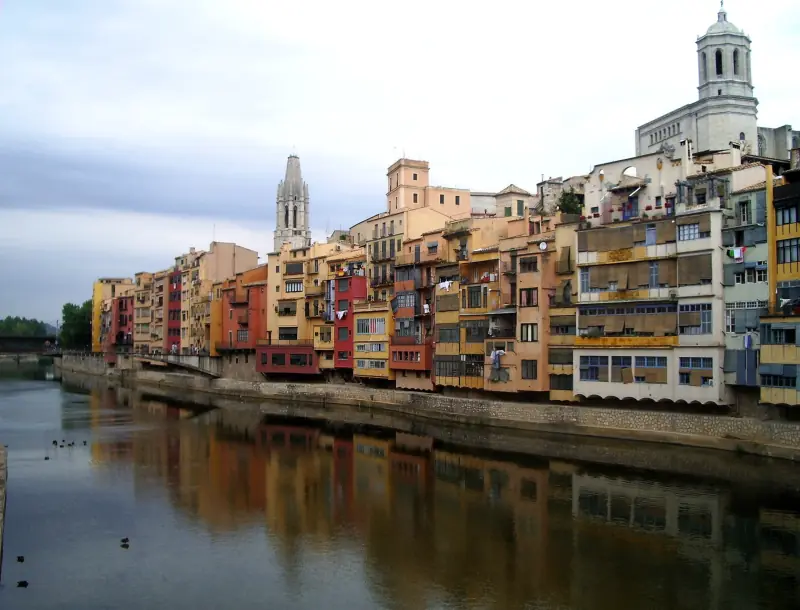 Mercadillo Artesanal Gastronómico de Girona — Foto 1