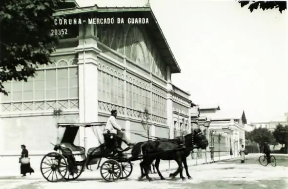Mercadillo de Eusebio da Guarda Plaza de Lugo — Foto 5