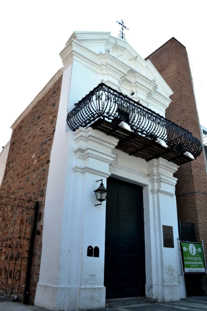 Nadiapicco (Wikimedia Commons)