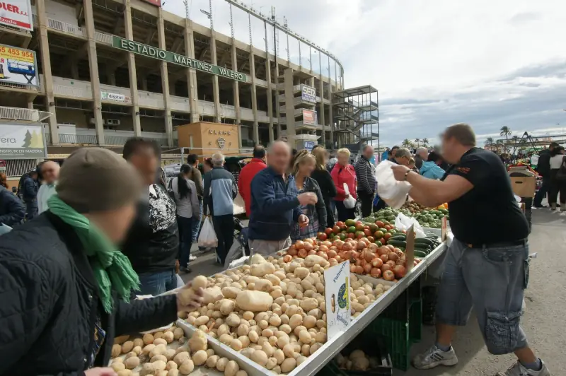 Elche/Elx Estadio Martínez Valero Рынок