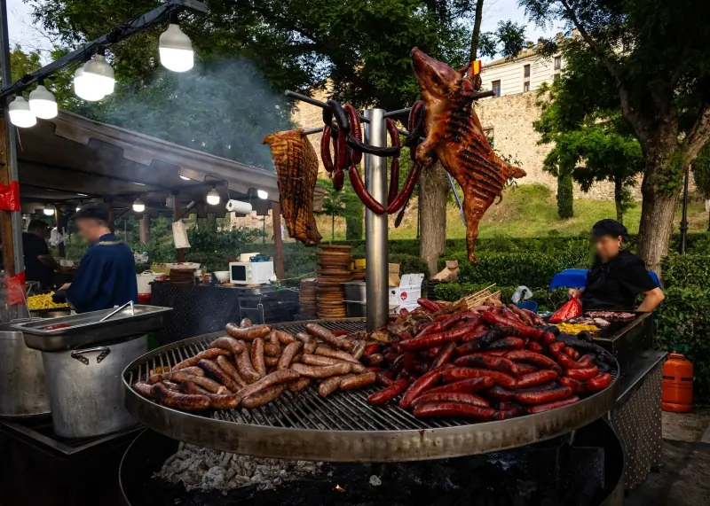 Mercadillo Semanal de Les