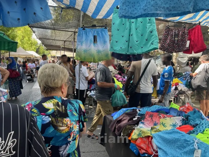 Mercadillo de La Fama — Foto 40