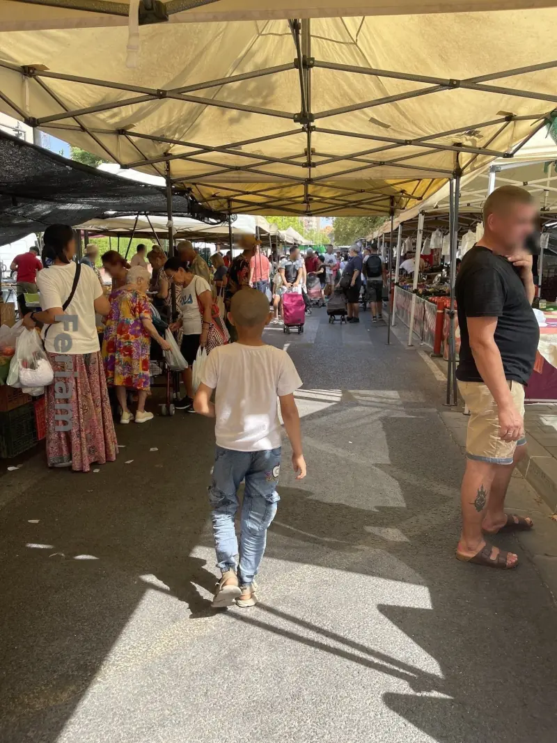 Mercadillo de La Fama — Foto 3